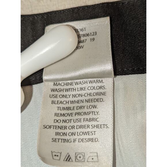 Haggar Shorts Mens Size 42 Black Chino Bermuda Pleated Golf Performance - Picture 7 of 14